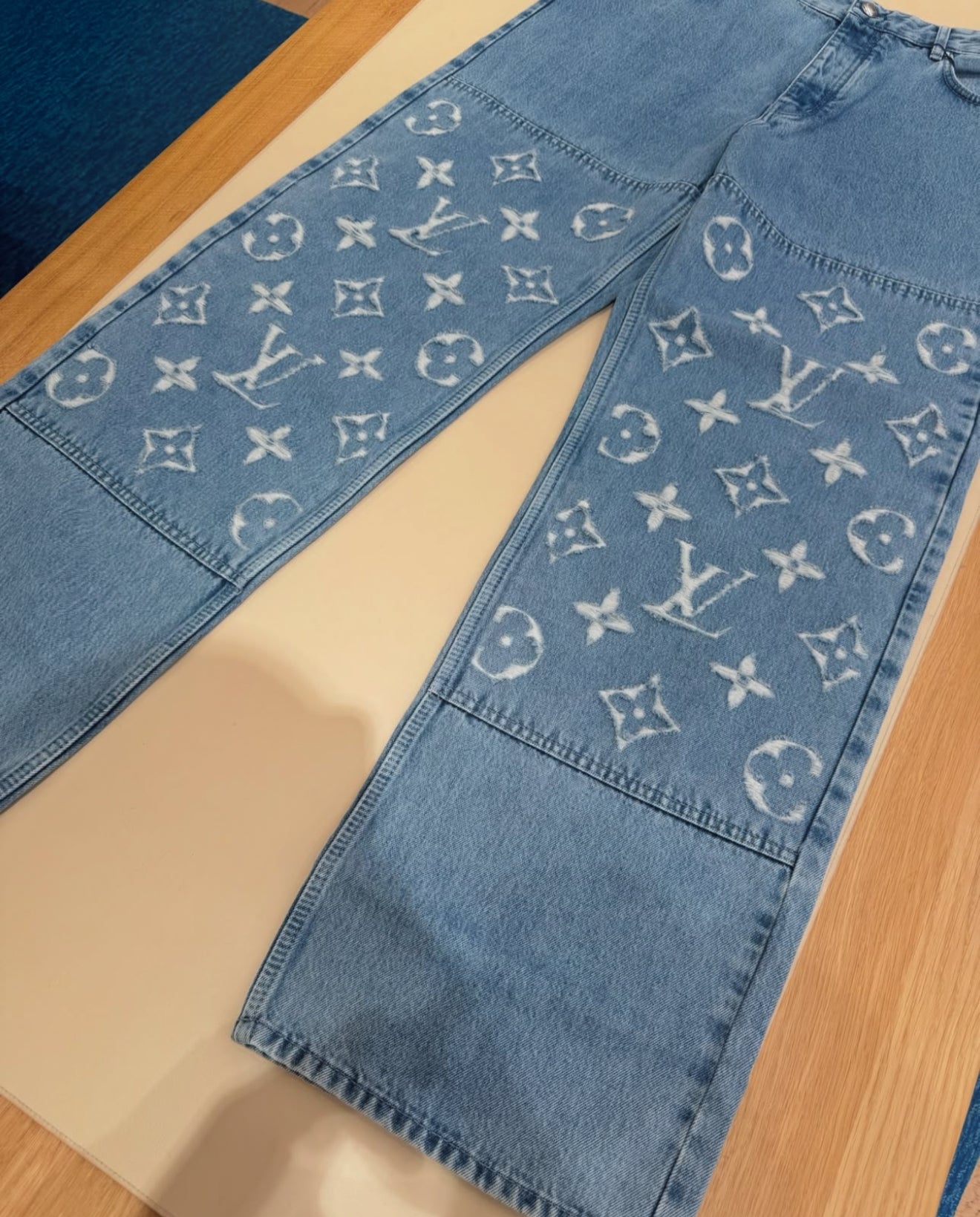 skater jeans blue